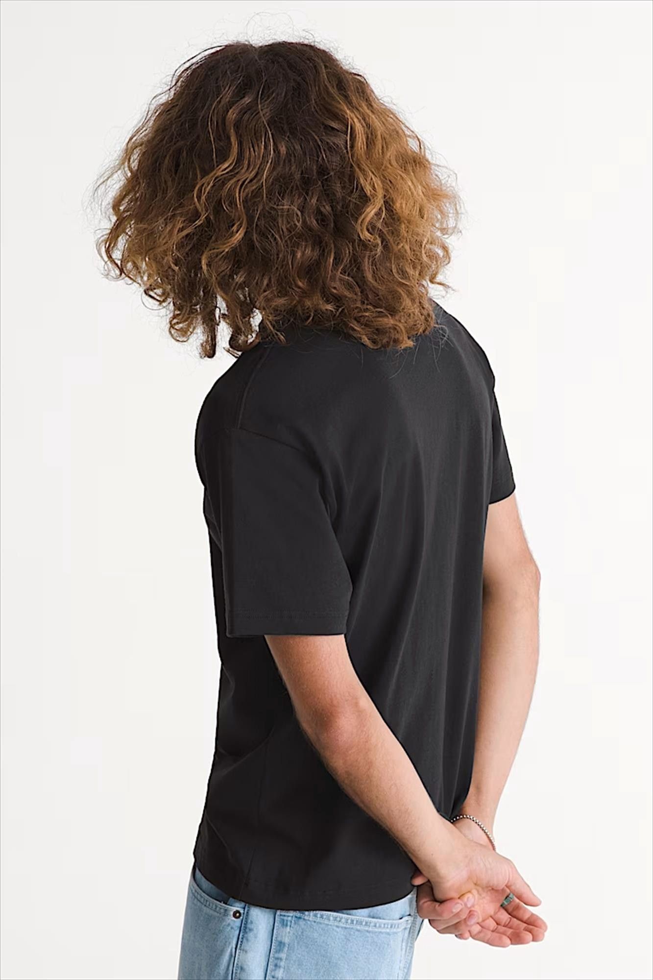 Vans  - Zwarte New Left Chest T-shirt