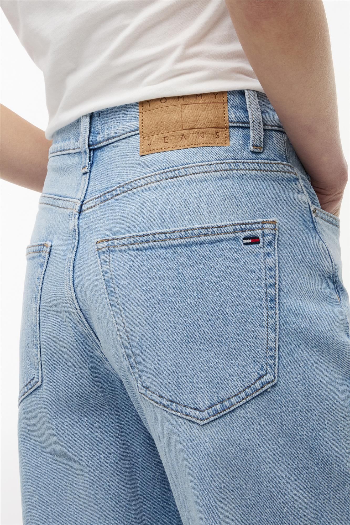 Tommy Jeans - Lichtblauwe Layla slim straight jeans