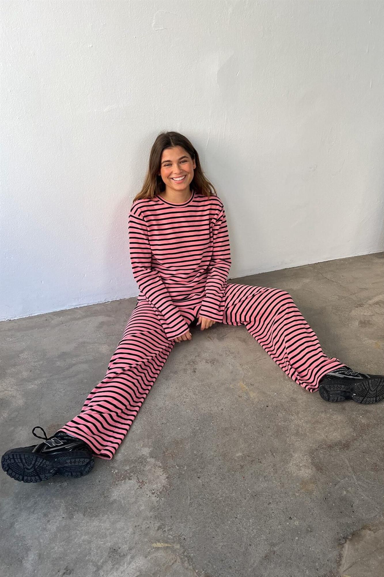 Boii Studios - Roze Nete longsleeve