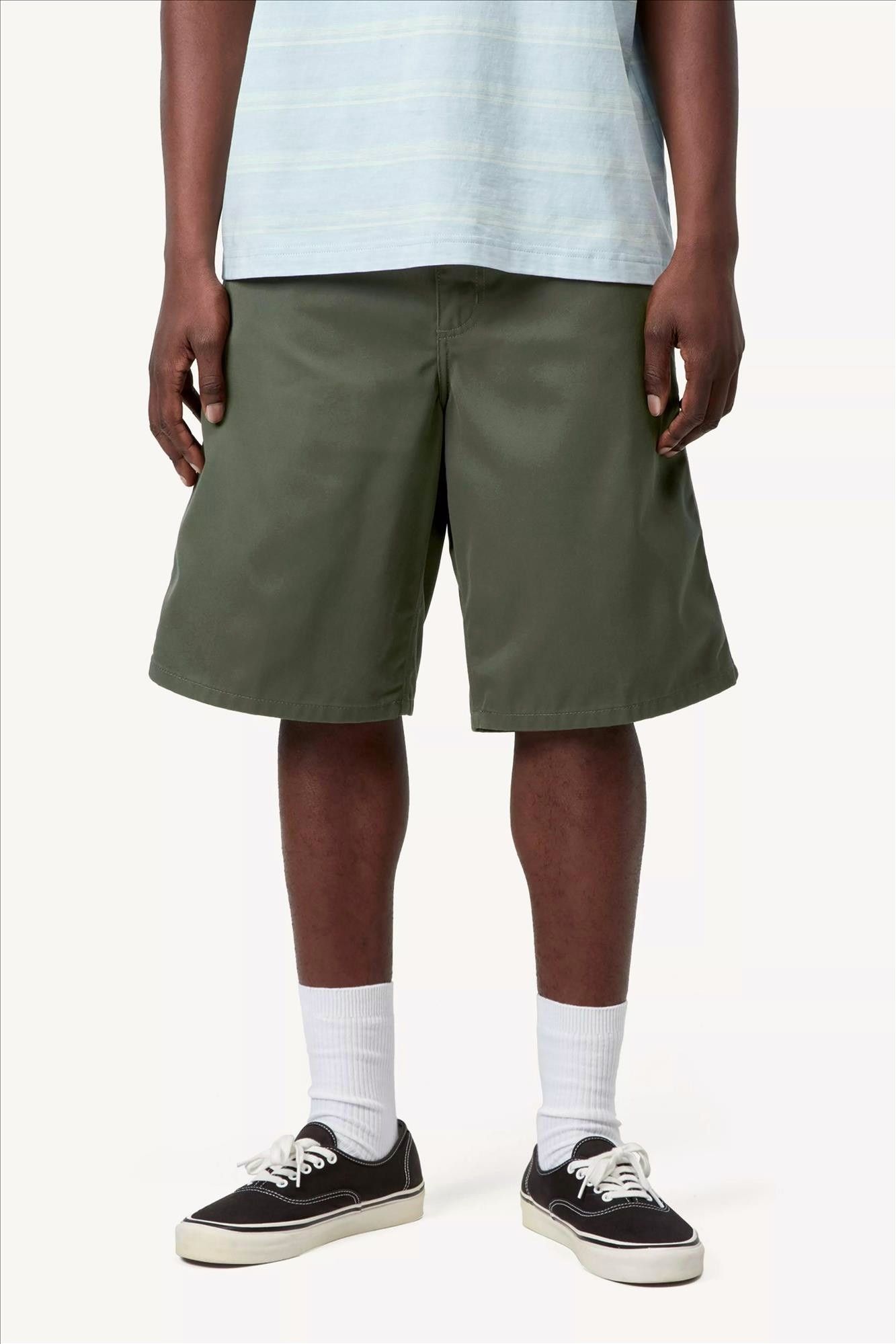Carhartt WIP - Donkergroene Simple short